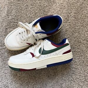 Nike • Gamma Force Low Sail Red